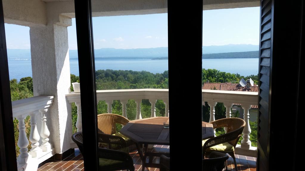 Guest House Villa Marlis 말린스카 객실 사진