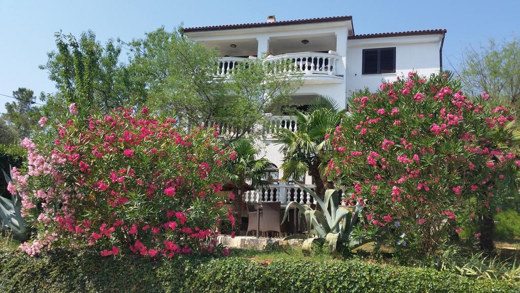 Guest House Villa Marlis 말린스카 외부 사진