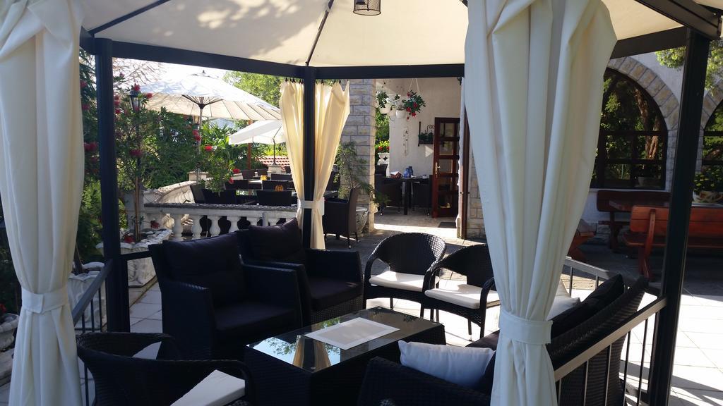 Guest House Villa Marlis 말린스카 외부 사진