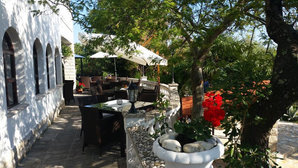 Guest House Villa Marlis 말린스카 외부 사진
